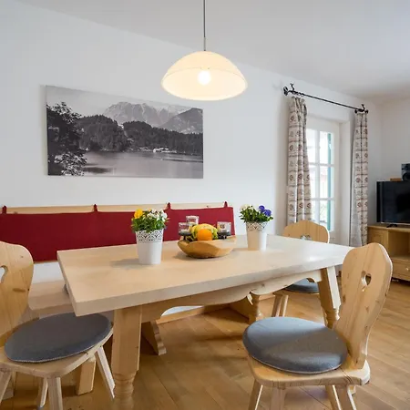 Alpentraum - Haus Karin Apartmán *