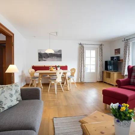 Apartmán Alpentraum - Haus Karin